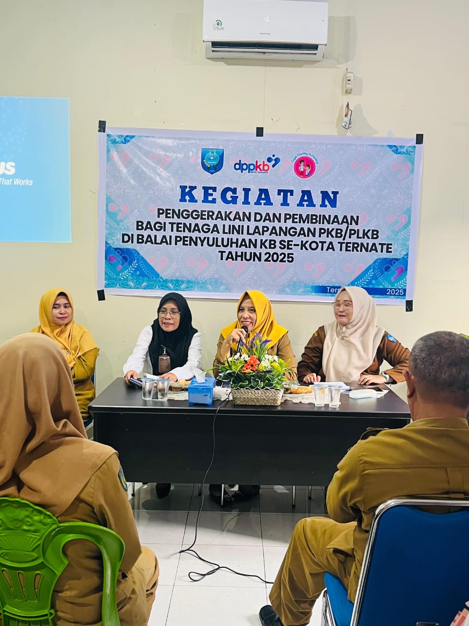 KEGIATAN PENGGERAKAN DAN PEMBINAAN BAGI TENAGA LINI LAPANGAN PKB/PLKB PADA BALAI PENYULUHAN KECAMATAN KOTA TERNATE SELATAN TAHUN 2025